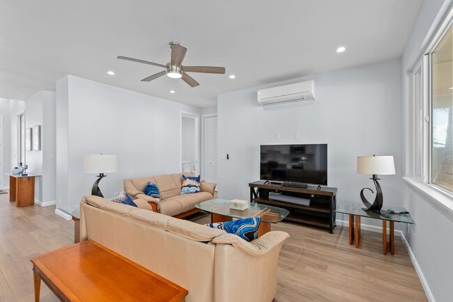 Building Photo - Furnished Luxury Ocean Front Estate in Waianae with Old Hawaii rural setting- 3 Bedrooms x 3 Bath...