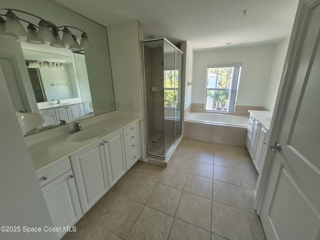 Building Photo - 870 Vignoles Ave NE