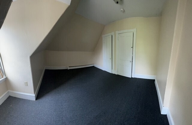 3rd fl rear bdrm - 9 Hickok Pl