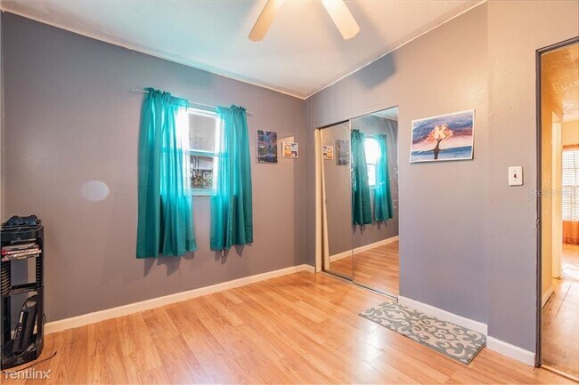 Building Photo - 4 br, 2 bath House - 3014 9th Avenue Dr E