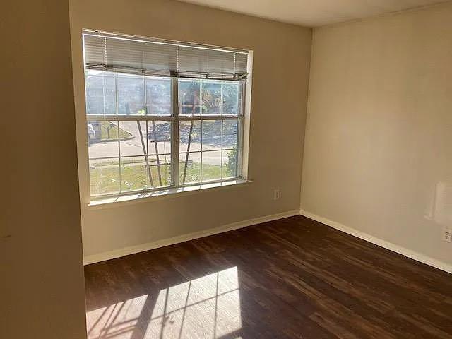 Building Photo - 516 Tenison Ln