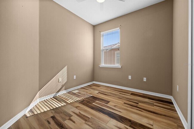 Building Photo - 7954 Moonstone Dr