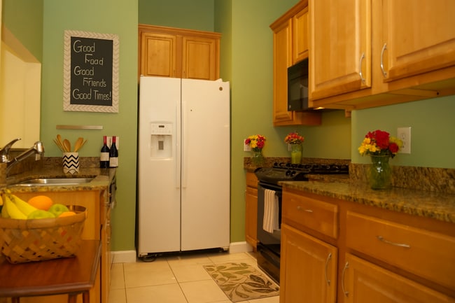 Building Photo - Downtown 3 bedroom townhome
