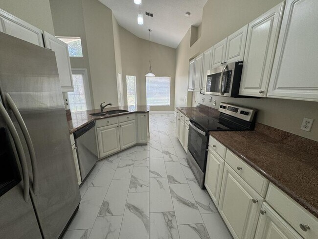 Building Photo - 2347 Blake Way