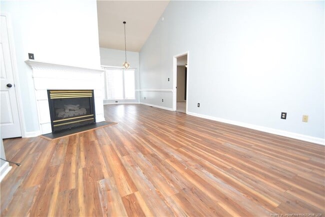 Building Photo - 4208 Loon Ln