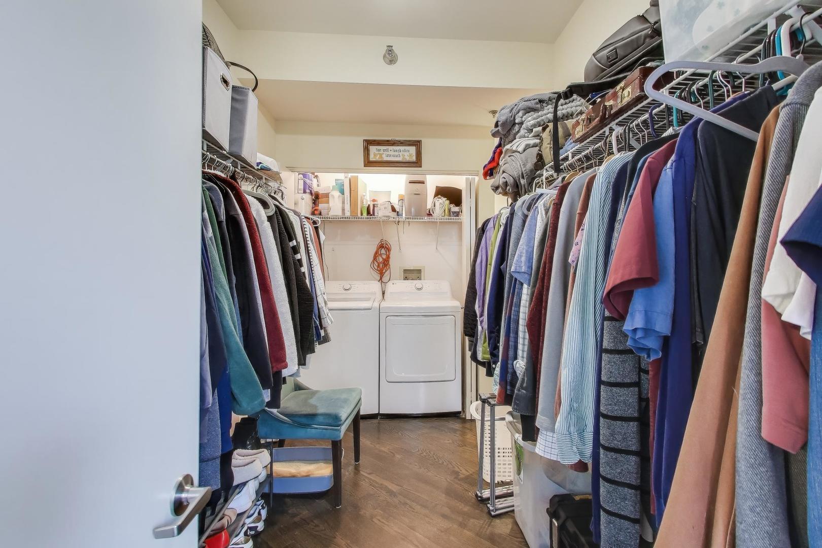 Building Photo - 435 W Erie St