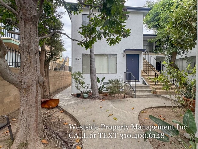 Building Photo - 1627 S Bundy Dr