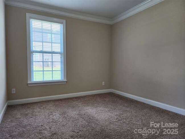 Building Photo - 1425 Skygrove Pl NW