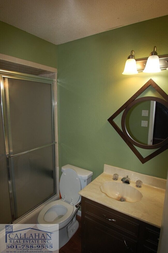 Building Photo - St Charles Little Rock Home