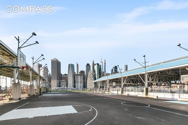 Building Photo - Enormous ~1,285 s/f, designer condo Loft apt @OBBP 1 bedroom, 2 bathrooms + ~112 s/f terrace with...