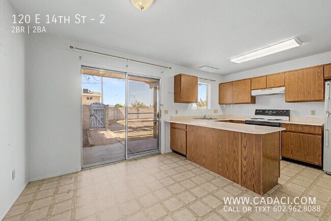 Building Photo - 120 E 14th St