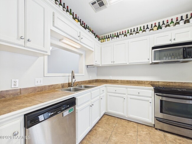 Building Photo - 109 Judice Meadows Ln