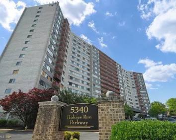 Building Photo - 5340 Holmes Run Pky