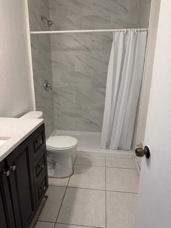 Building Photo - 1017 Carolina Ave