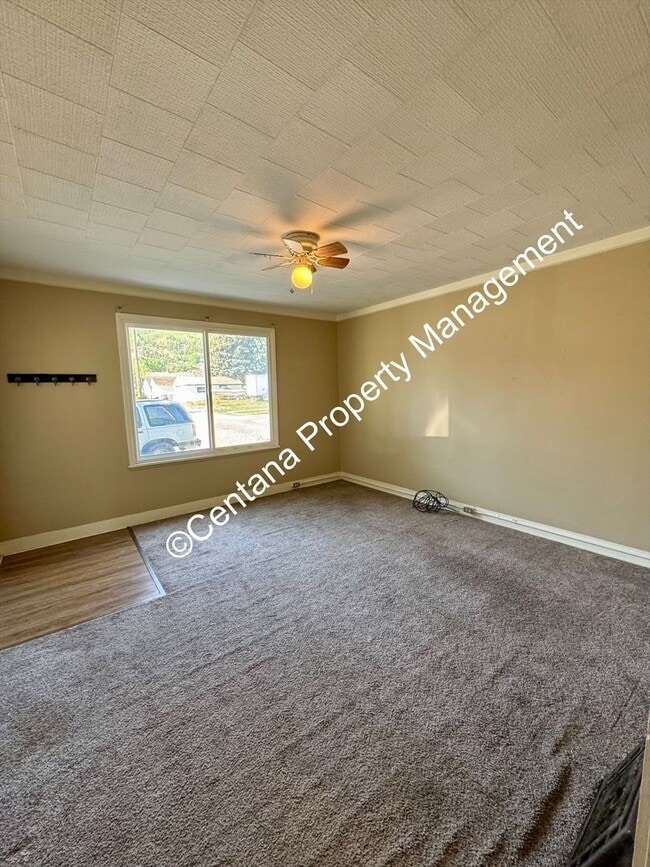 Building Photo - 1 Bed 1 Bath located in the heart of Anaconda