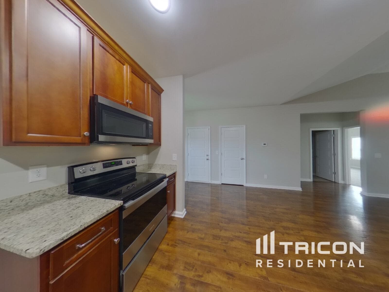 Building Photo - 814 Ellyson Dr