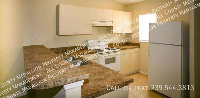 Building Photo - 4614 25th St SW