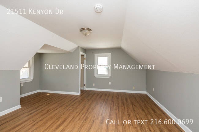 Building Photo - 21511 Kenyon Dr
