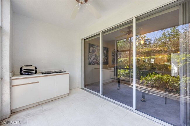 Building Photo - 7045 Barrington Cir