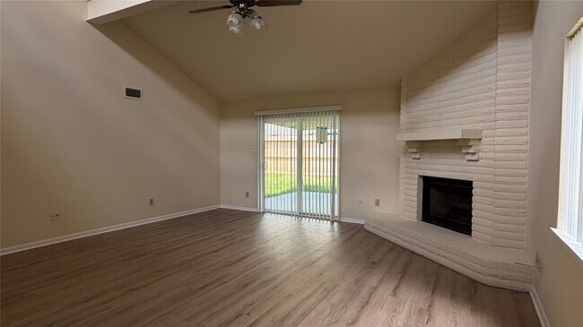 Building Photo - 11614 Inga Ln