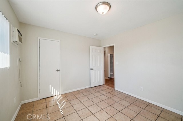 Building Photo - 7390 Valaria Dr