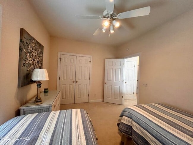 Building Photo - NEW REDUCED PRICE in Beautiful Sea Trail Plantation townhome