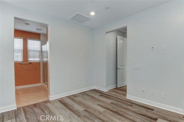 Building Photo - 535 Embrook