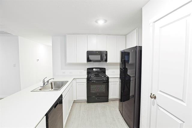 Building Photo - 1937 Ventasso Blvd