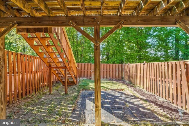 Building Photo - 7459 Aspenpark Rd