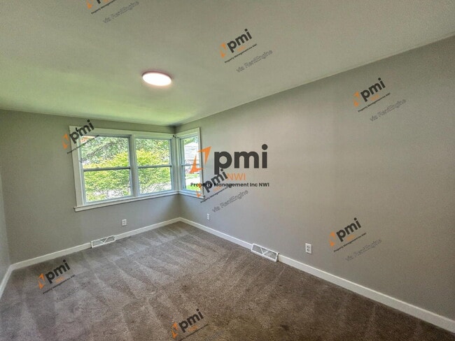 Building Photo - 14725 Bryan St