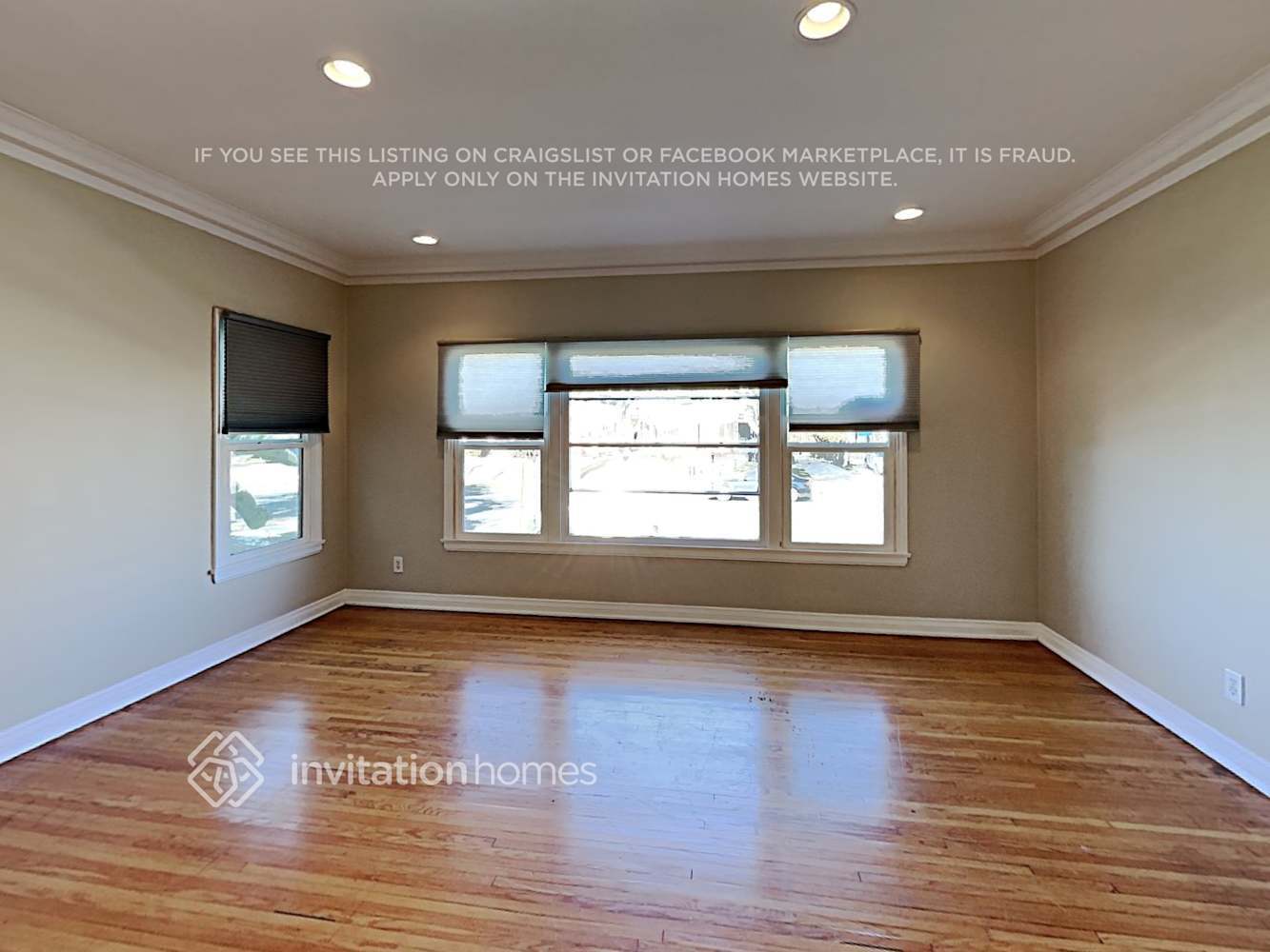 Building Photo - 1852 W 78th St