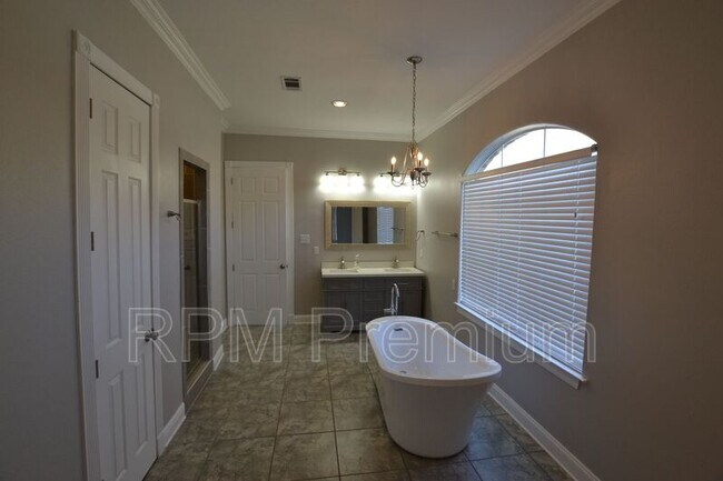 Building Photo - 5296 Myrtle Hill Ave