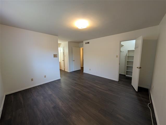 Building Photo - 4715 Skillman St