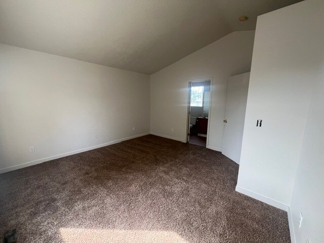 Building Photo - Spacious 3 Bedroom 2 Bath House for Rent in Nampa!