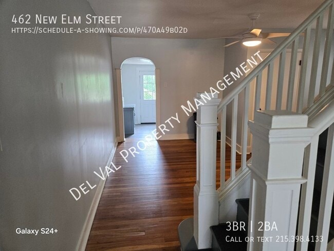Building Photo - 462 New Elm St