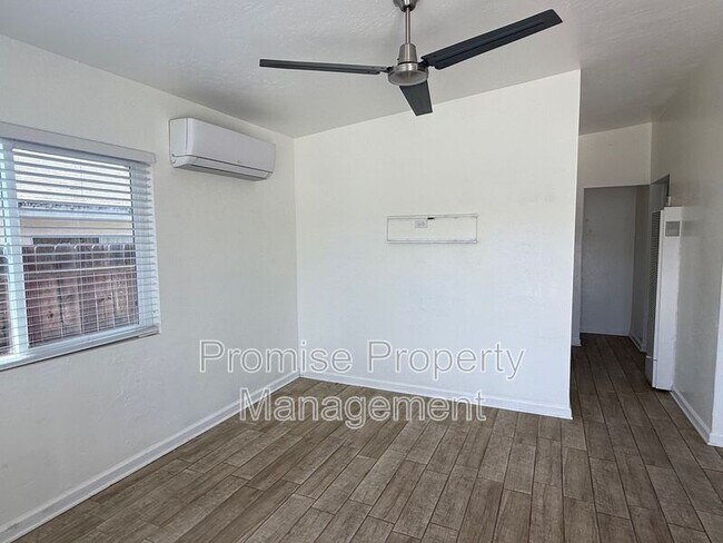 Building Photo - 1209 Langford St