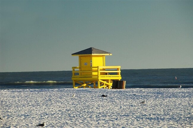 Building Photo - 2657 Riverbluff Pkwy