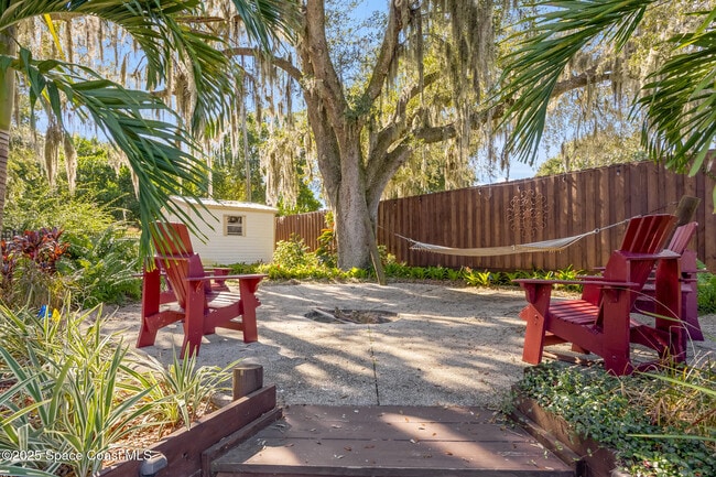 Building Photo - 3701 Warwick Dr