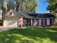 Building Photo - 1295 Taylor Oaks Dr