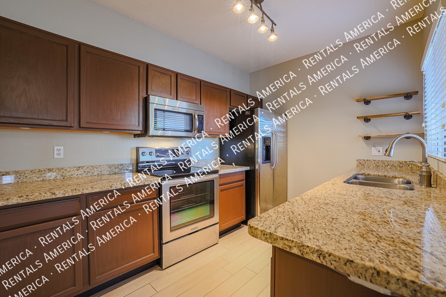 Building Photo - 11333 N 92nd St