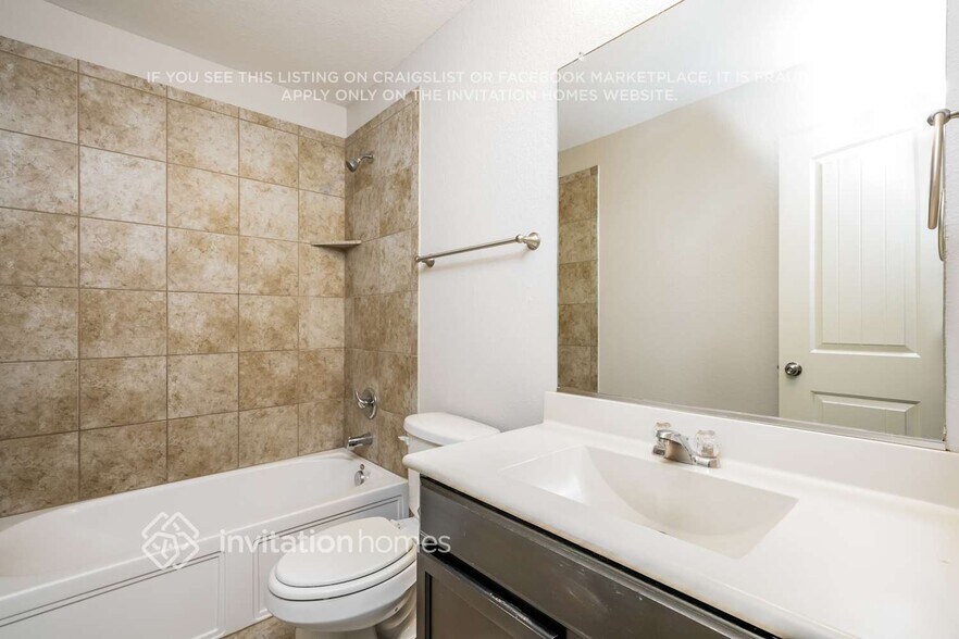Building Photo - 14329 Artisan Dr