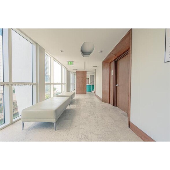 Building Photo - 31 SE 5th St