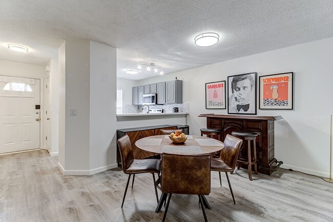 Building Photo - COMING SOON - Spacious Updated Condo in Gr...