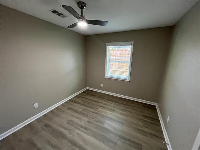 Building Photo - 1512 Longview St