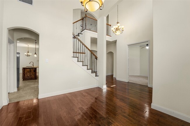 Building Photo - 12848 Walnut Ridge Dr