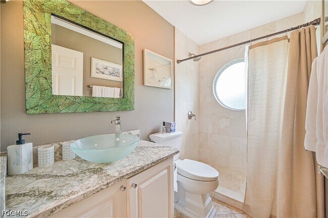 Building Photo - 14980 Lake Olive Dr