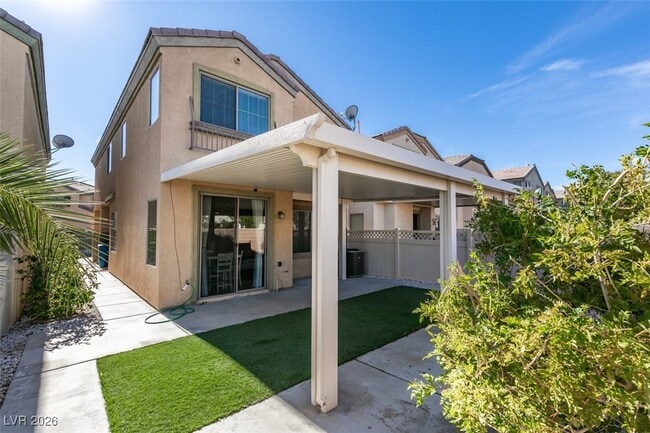 Building Photo - 5410 Coral Ribbon Ave