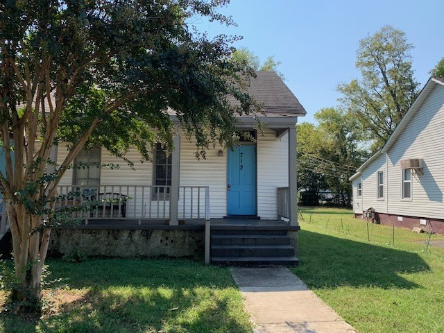 Building Photo - LOCATION LOCATION!! - Duplex in Five Points
