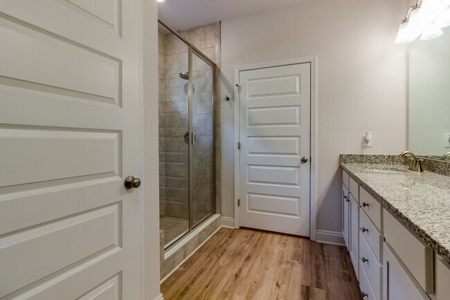 Building Photo - Turnkey 3 Bedroom Home in Firefly Community at Hammock Bay!