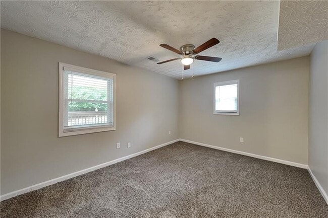 Building Photo - 2957 Forest Chase Terrace NE